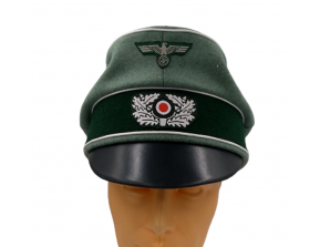 Early war Wehrmacht officer's Crusher cap (#153)
